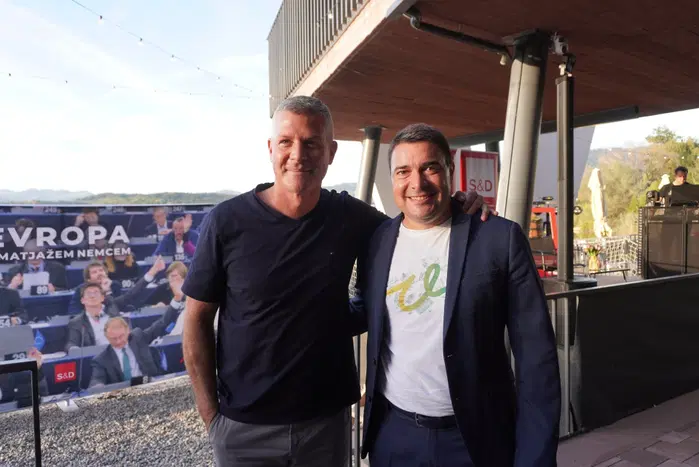 (VIDEO in FOTO) Evropa z Matjažem Nemcem v Velenju: Med evropskimi politikami in prihodnostjo Šaleške doline